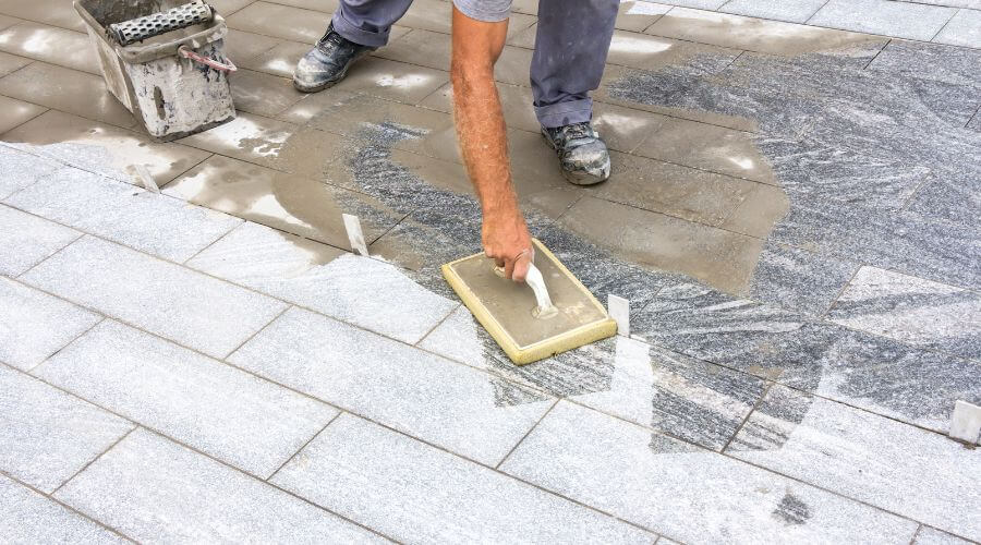 Professional gutter cleaning in Corriganville, MD